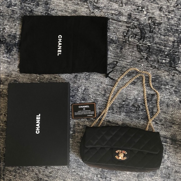 CHANEL Handbags - Authentic black Chanel evening bag
